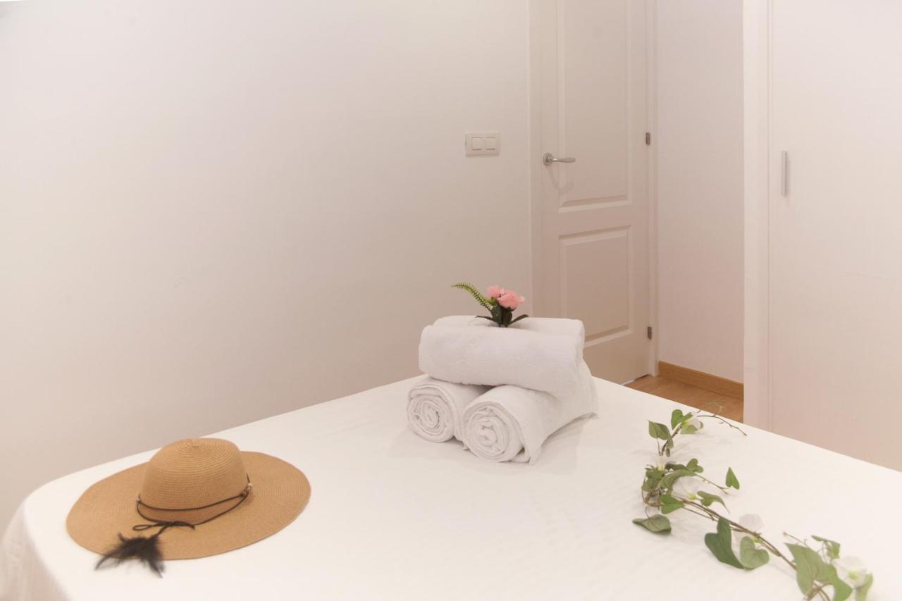 Apartamentos Thaisay Luz Del Mar I Puerto del Carmen  Eksteriør bilde