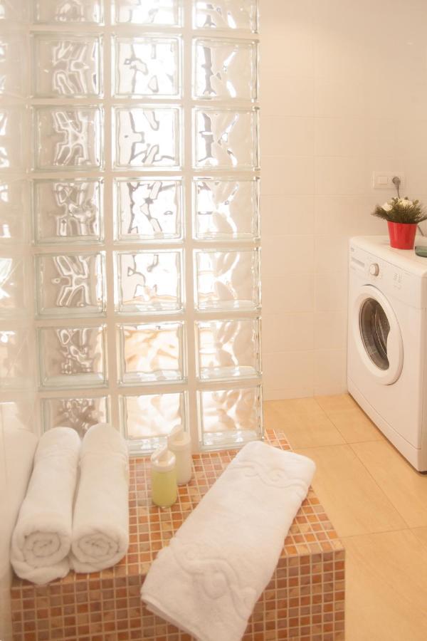 Apartamentos Thaisay Luz Del Mar I Puerto del Carmen  Eksteriør bilde